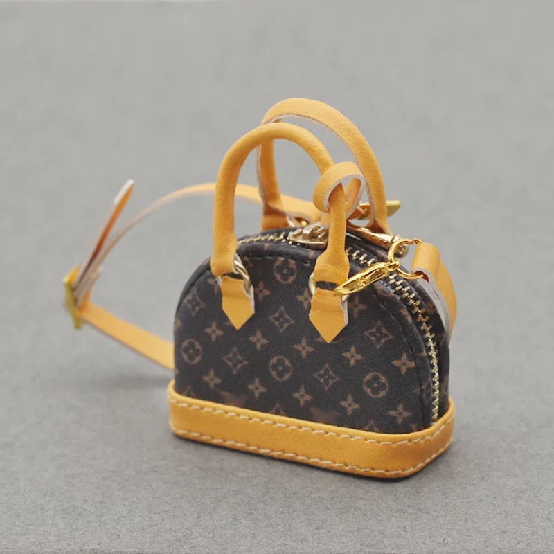 Popmart Labubu bags for your Labubus- Figure not included