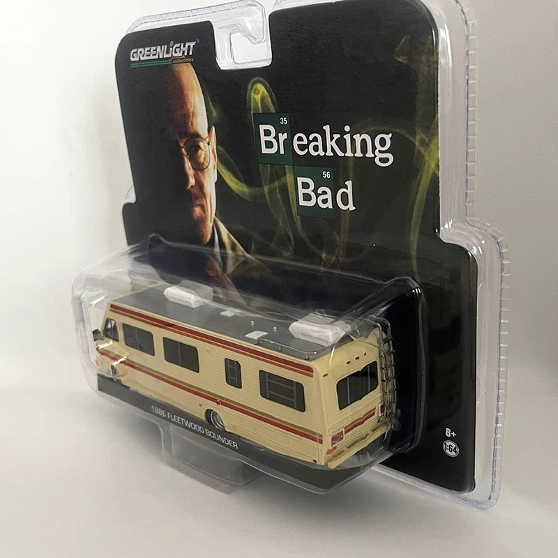 GreenLight Breaking Bad 1986 Fleetwood Bounder RV 1:64