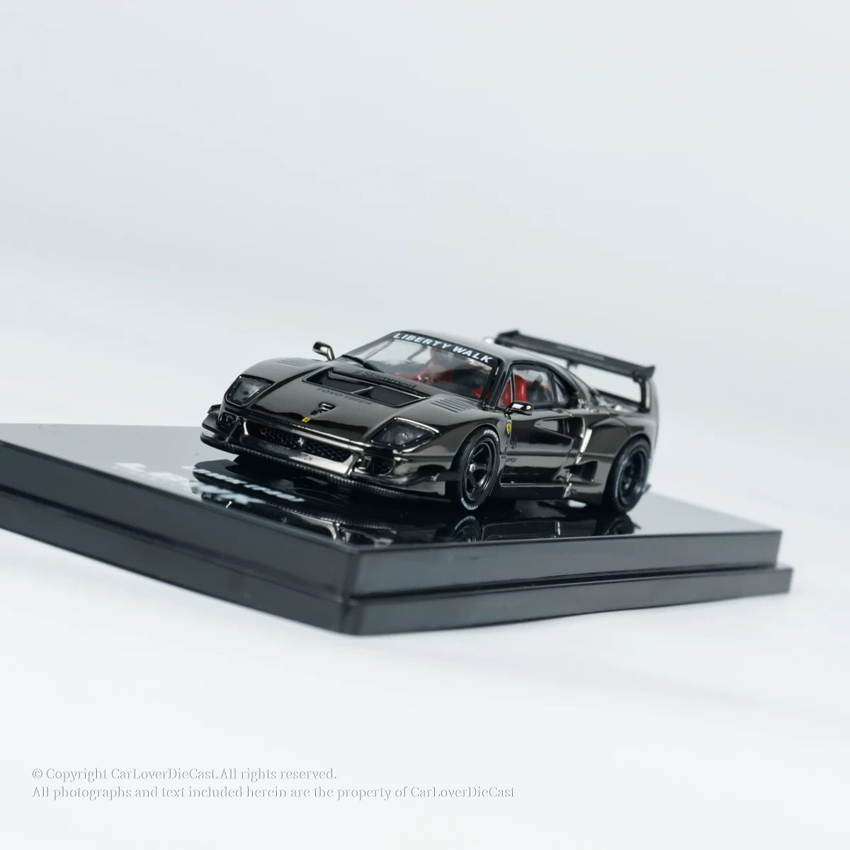 INNO 1:64 LBWK Ferrari F40 black chrome alloy car model