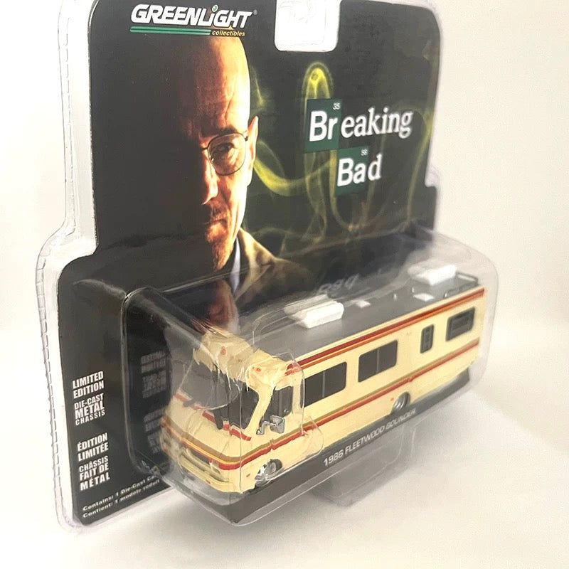 GreenLight Breaking Bad 1986 Fleetwood Bounder RV 1:64