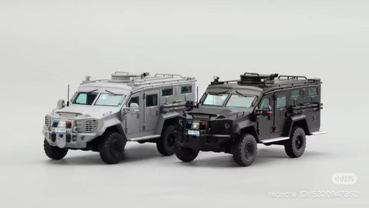 HEC 2026 First Launch Perka x Mini Visual Art Lenco Bearcat 1:64