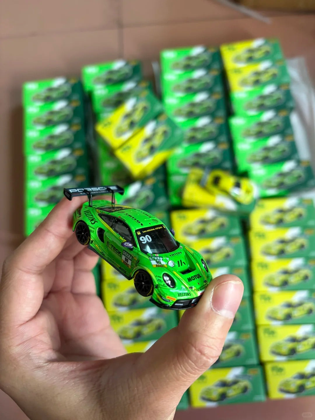 Trends Hobby 1:64 Porsche 911 GT3 R DTM 2024