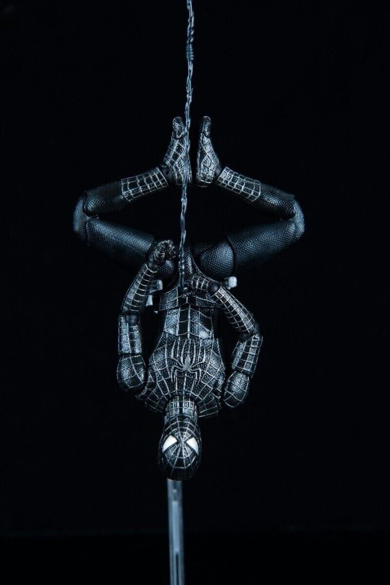 CT Toys S.H.Figuarts SPIDER - MAN: No Way Home Black Suit Version - Inaboxstore