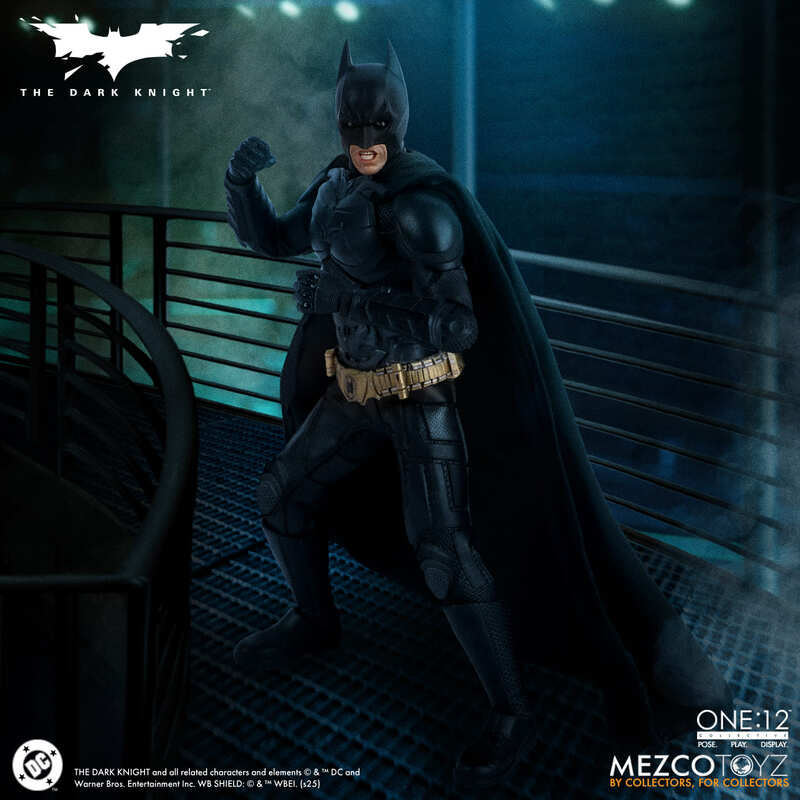 Mezco ONE:12 Collective The Dark Knight - BATMAN Action Figure (Pre-order)