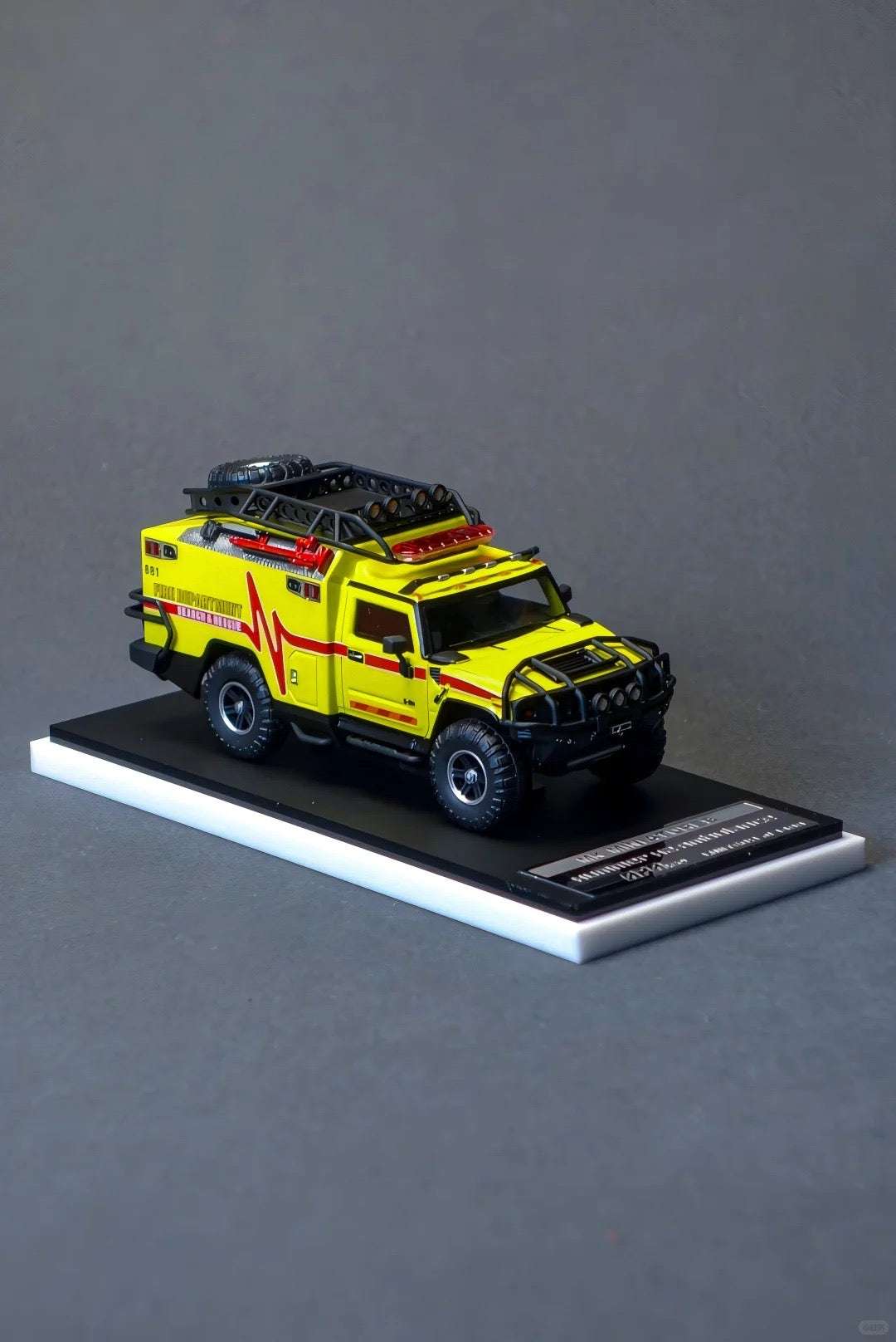 MK Miniatures 1:64 Hummer H2 Fire Department Edition Yellow HEC Hangzhou 2025 Exclusive