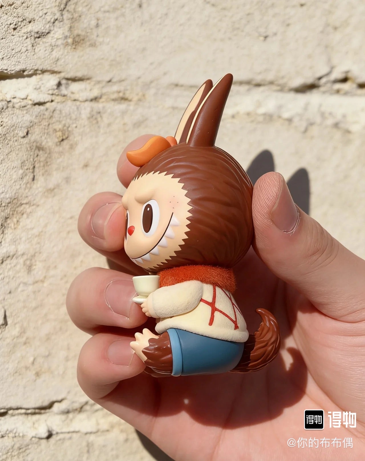 Popmart Zimomo warm sweater figurine 100% Authentic