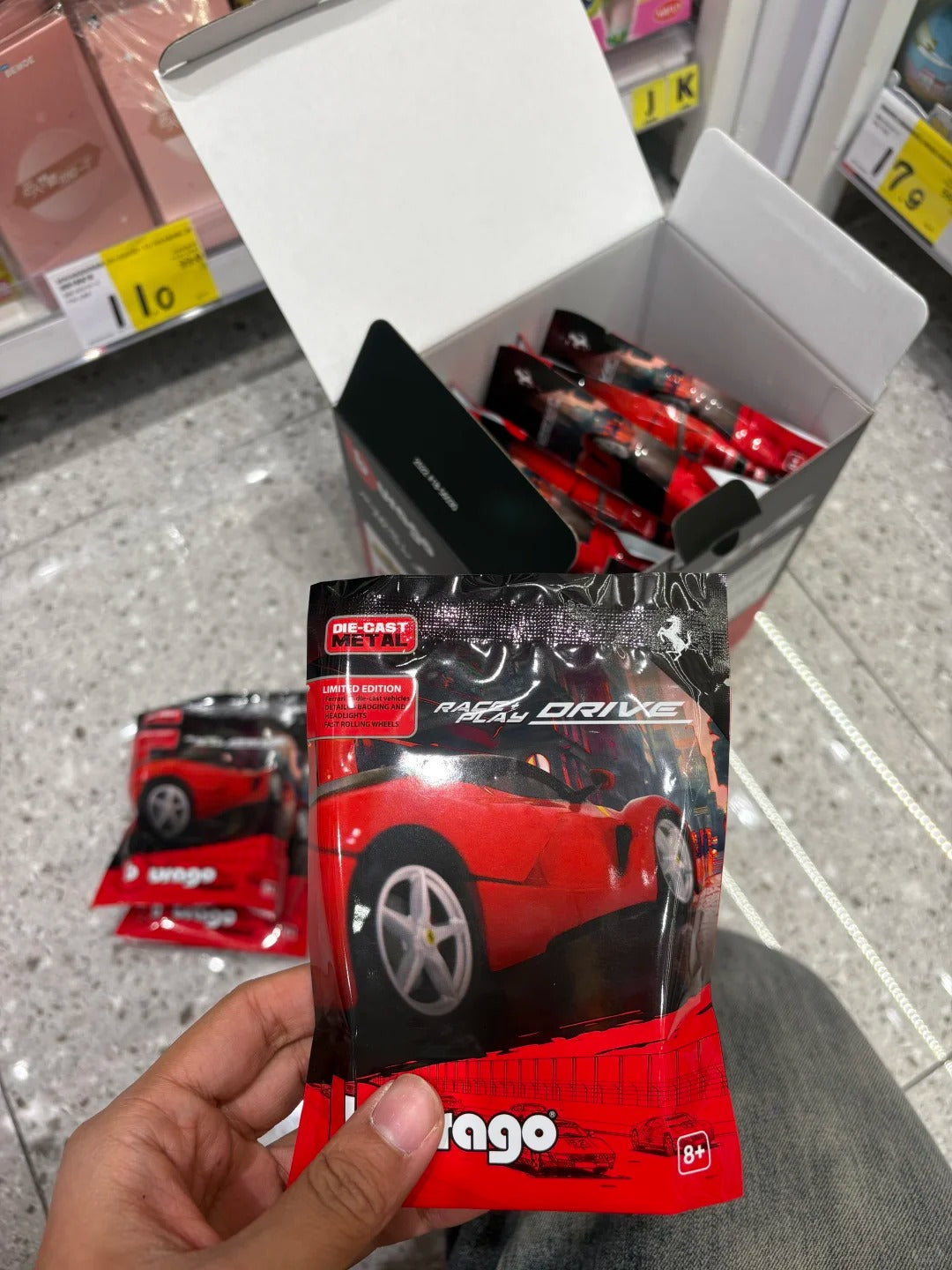 Bburago Race Play Drive Ferrari Blind Box 1:64 scale limited edition