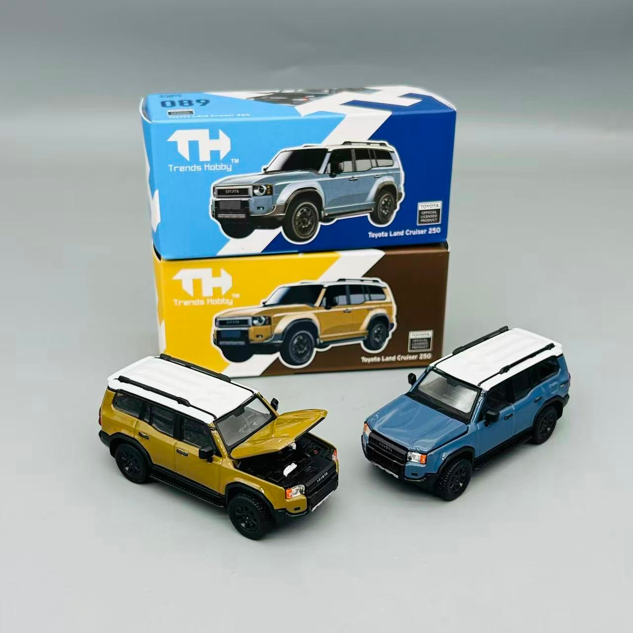 Trends Hobby 1:64 Toyota Land Cruiser 250 Alloy car model