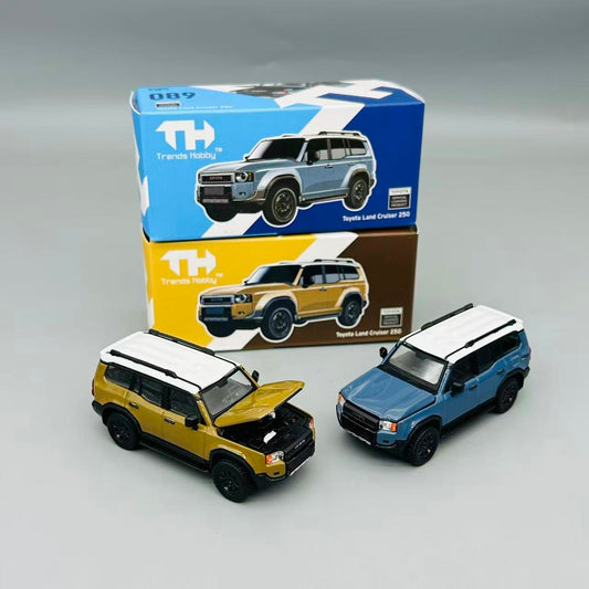 Trends Hobby 1:64 Toyota Land Cruiser 250 Alloy car model