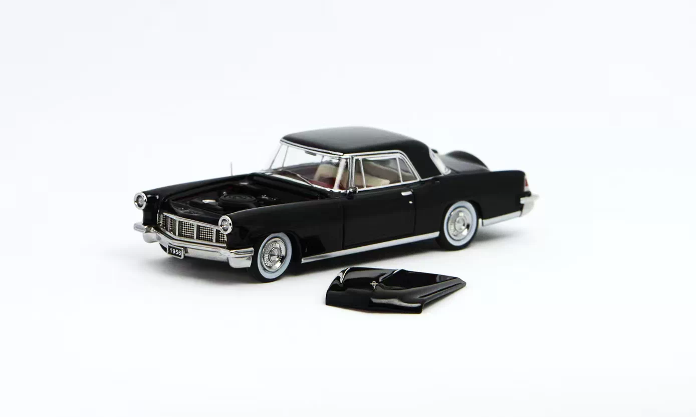 Pre-Order GFCC Lincoln Continental 1:64 Diecast
