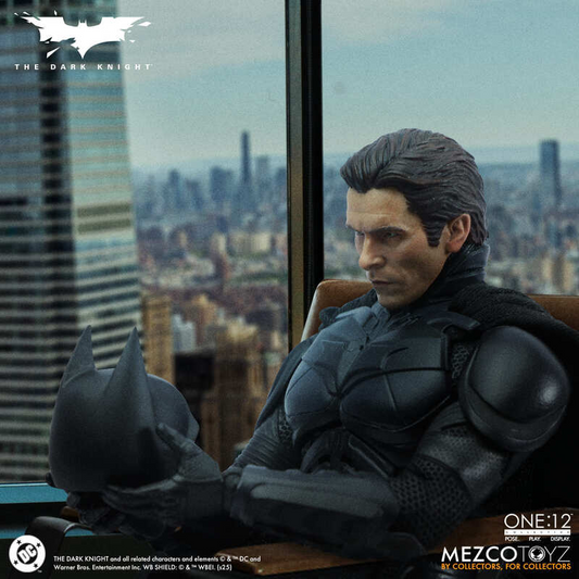Mezco ONE:12 Collective The Dark Knight - BATMAN Action Figure (Pre-order)
