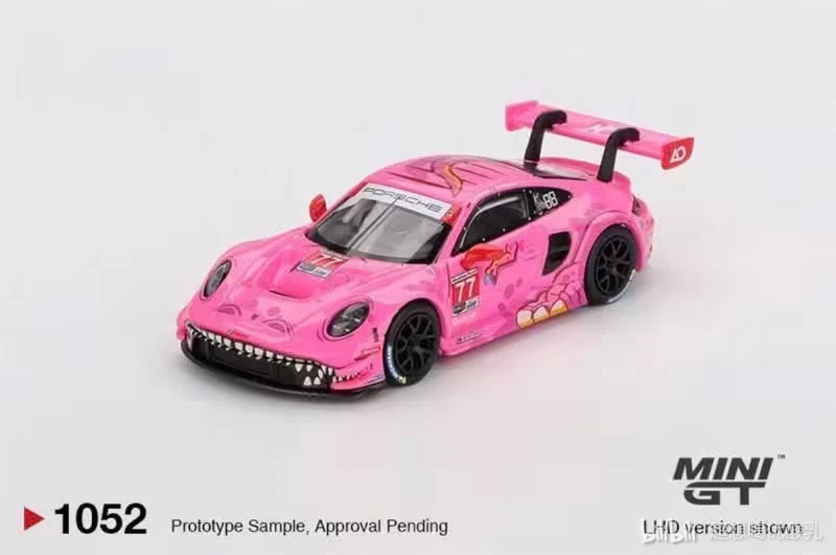 MINIGT 1:64 #1052 Roxy Porsche 911 GT3 R Pink Dinosaur Car Model