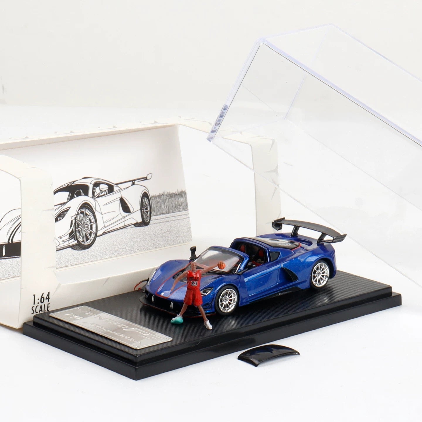RM 1:64 Hennessy Venom F5 with Figurine Alloy Car Model