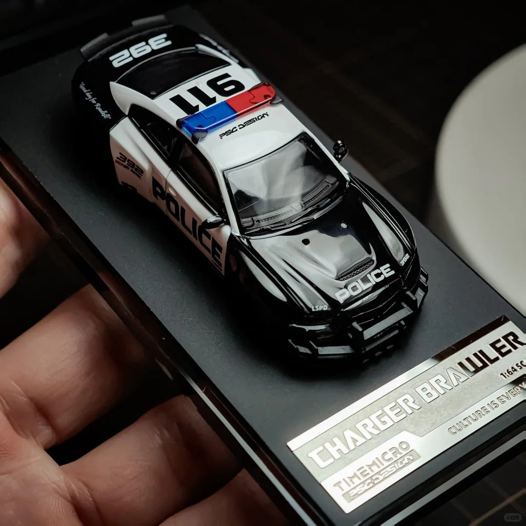TimeMicro X PSC DESIGN 1:64 ”Charger "Brawler" LSPD