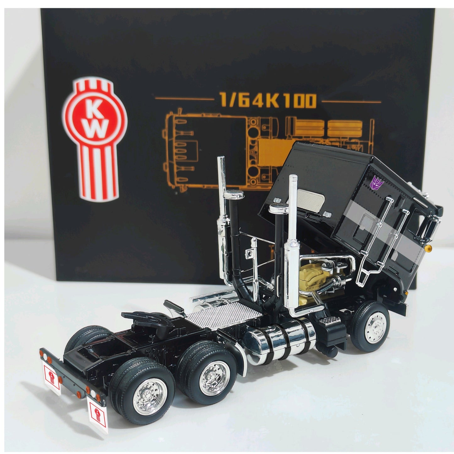 Preorder MJ Model Kenworth K100 Limited edition 500