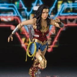 SHF Wonder Woman 1984 1/12 Action Figure