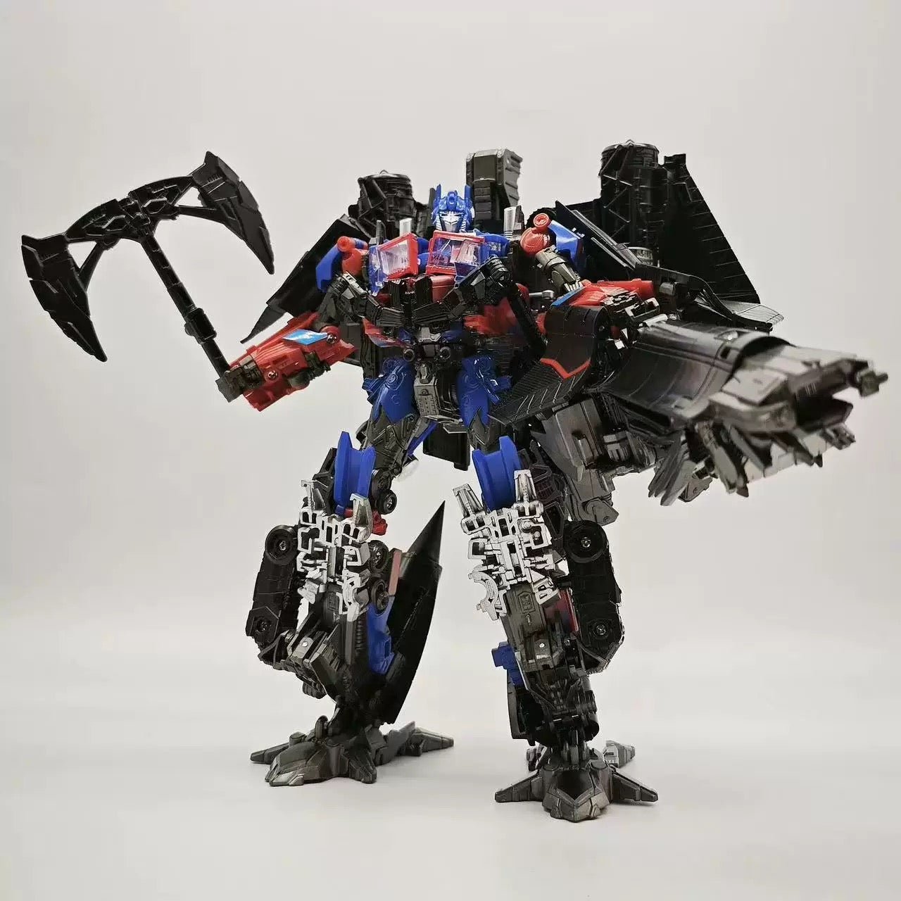 Baiwei Transformers TW-1124 Optimus Prime & Jetfire Set