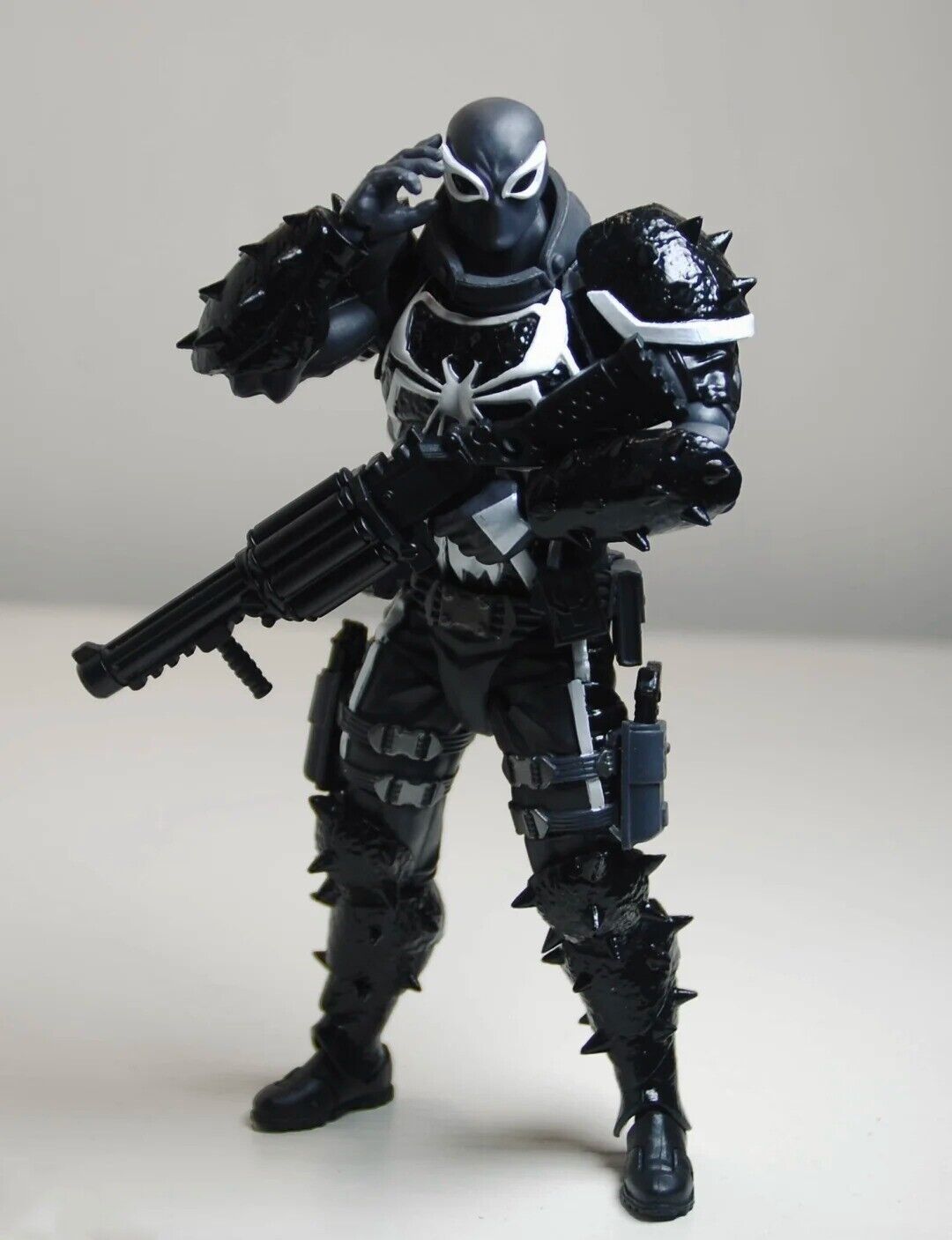Agent Venom Rifle CT Toys Revoltech Amazing Yamaguchi Spider-Man Agent Venom – Inaboxstore