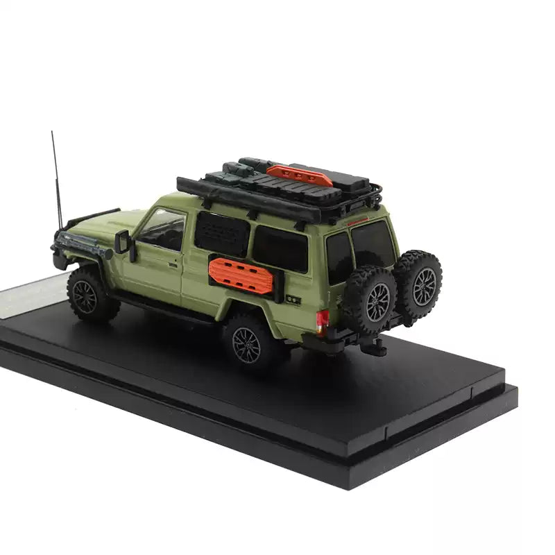 AM Land Cruiser Land Cruiser J70 LC78 1:64 Scale Diecast Model Limited to 500