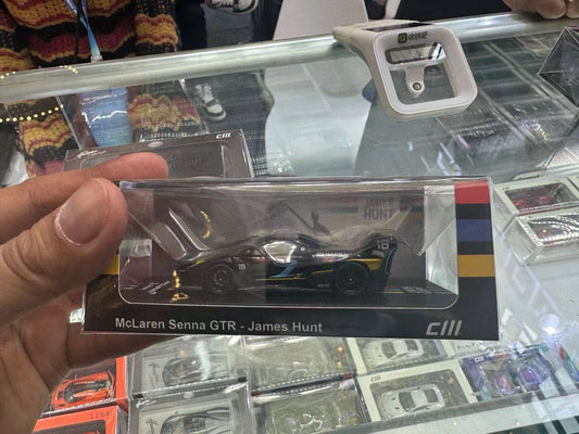 McLaren Senna GTR - James Hunt 1:64 by CM Model - Inaboxstore