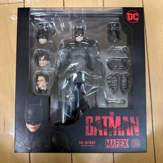 Medicom Toy MAFEX No. 188 The Batman - Action Figure (100% Authentic) - Inaboxstore