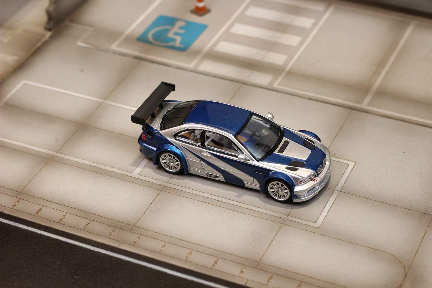 New Ghost Player × Street Weapon 1:64 BMW M3 E46 GTR Openable front and rear hood, visible engine - Inaboxstore