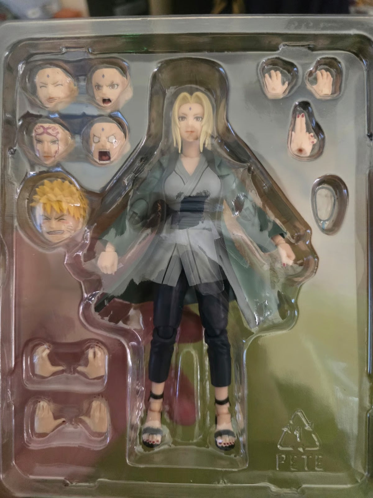 Tsunade The Legendary Medical Ninja S.H.Figuarts Action Figure - Naruto Shippuden