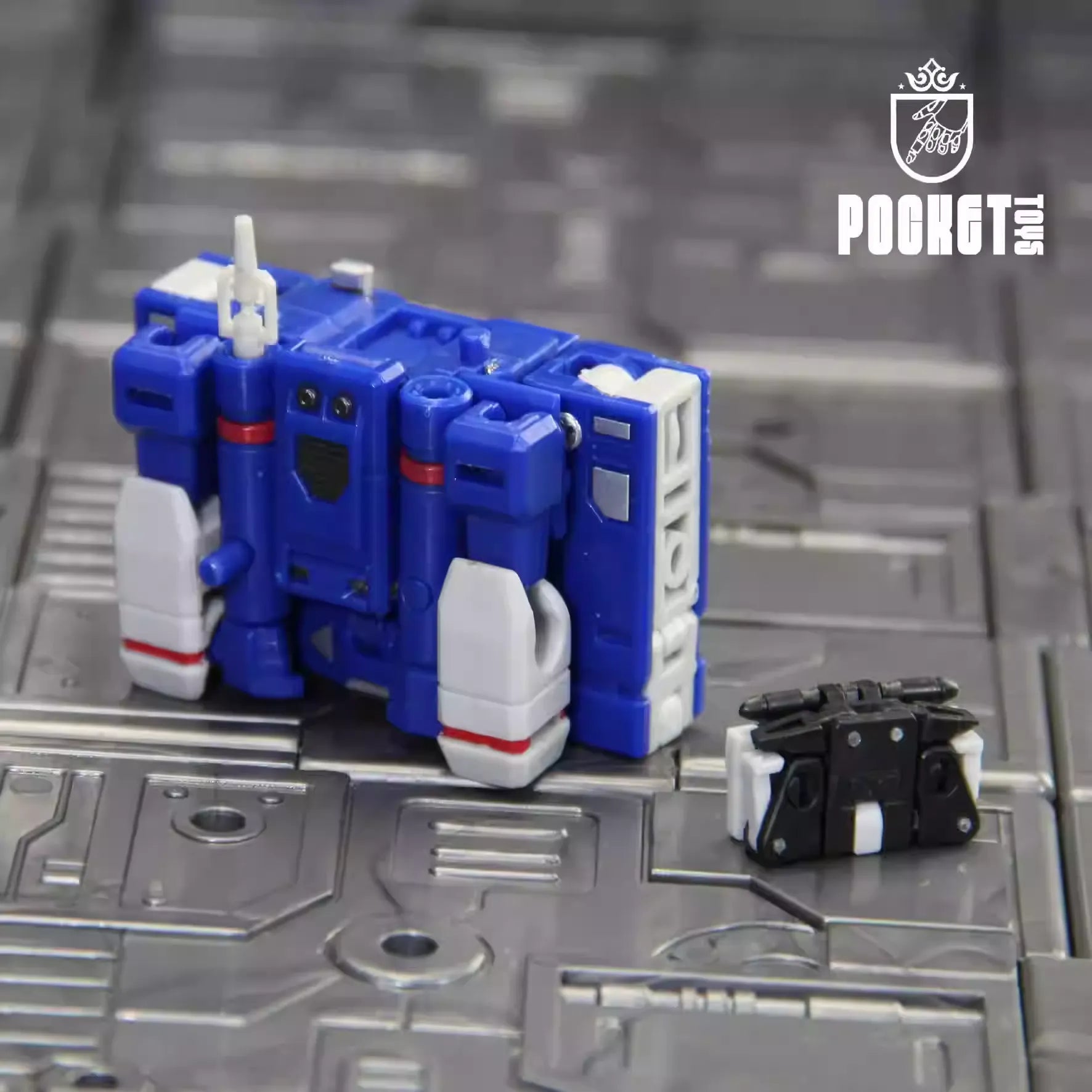 Pocket toys PT - 04 Soundwave with 3 tapes - Inaboxstore
